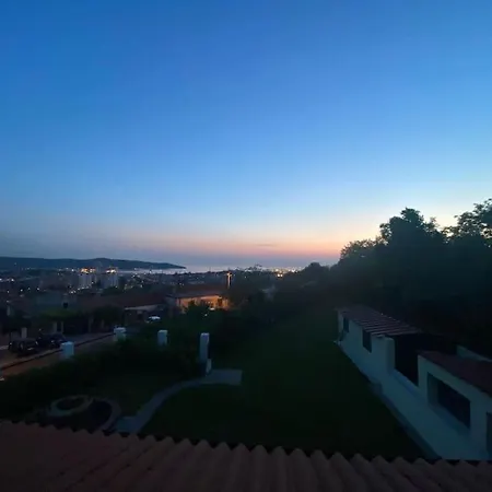 Al Casel: Storico Casello Sulla Ciclabile Сasa de vacaciones