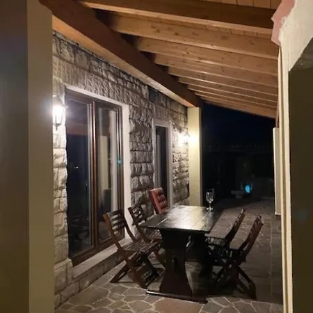 Holiday home Al Casel: Storico Casello Sulla Ciclabile *