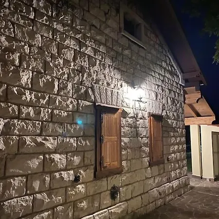 Сasa de vacaciones Al Casel: Storico Casello Sulla Ciclabile Trieste