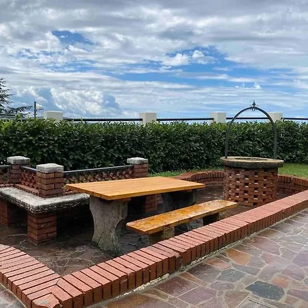 Al Casel: Storico Casello Sulla Ciclabile *